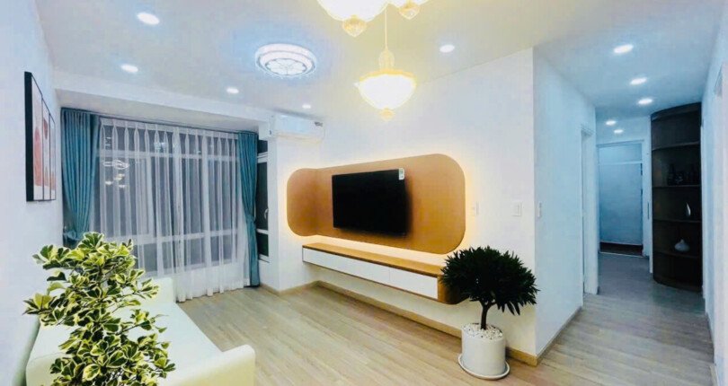 ban can ho sky garden 3 12 4 810x430 - Bán căn hộ Sky Garden 3. DT 70m2 Lầu cao- View sông thoáng- 3 Phòng ngủ-2wc- Nội thất như hình- Giá 4.8 Tỷ