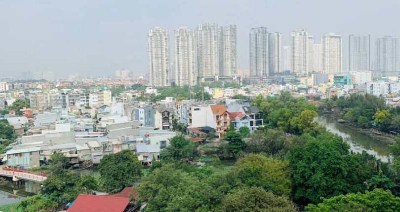 ban can ho sky garden 3 8 6 810x430 - Bán căn hộ Sky Garden 3. DT 70m2 Lầu cao- View sông thoáng- 3 Phòng ngủ-2wc- Nội thất như hình- Giá 4.8 Tỷ