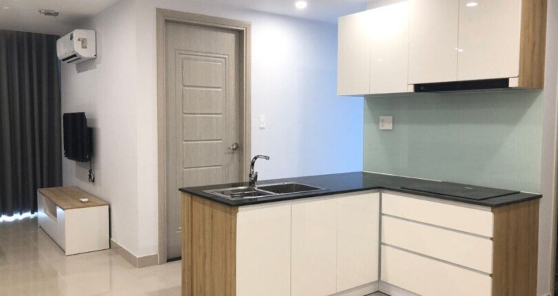 bep can ho cho thue 810x430 - Bán căn hộ chung cư Scenic Valley 2, 77m2, tầng cao, giá 5.850 tỷ, đầy đủ nội thất, nhà đang có hợp đồng thuê.