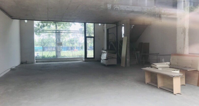 can canh hien trang nha ban 810x430 - Giá mua bán nhà Biệt thự nguyên căn kdc Galleria 18 Nguyễn Hữu Thọ Nhà Bè T2/2025