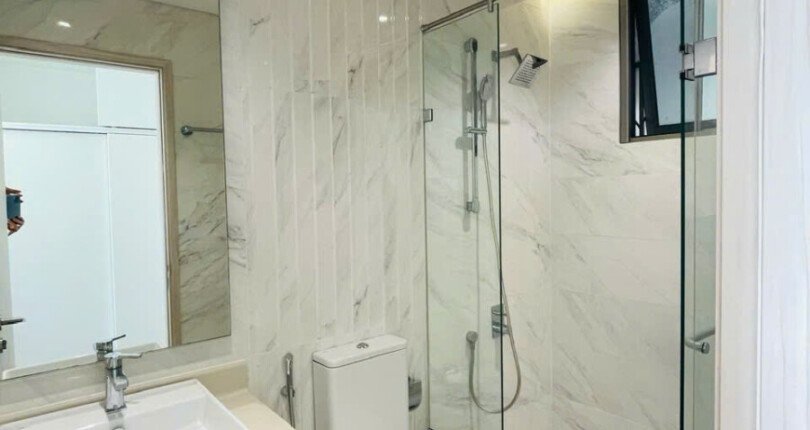 can ho ban co 2 toilet hoan thien nhu hinh 3 810x430 - Giá mua bán căn hộ 2pn số 06 Block A Chung cư Midtown m5 Phú Mỹ Hưng Quận 7 T2/2025
