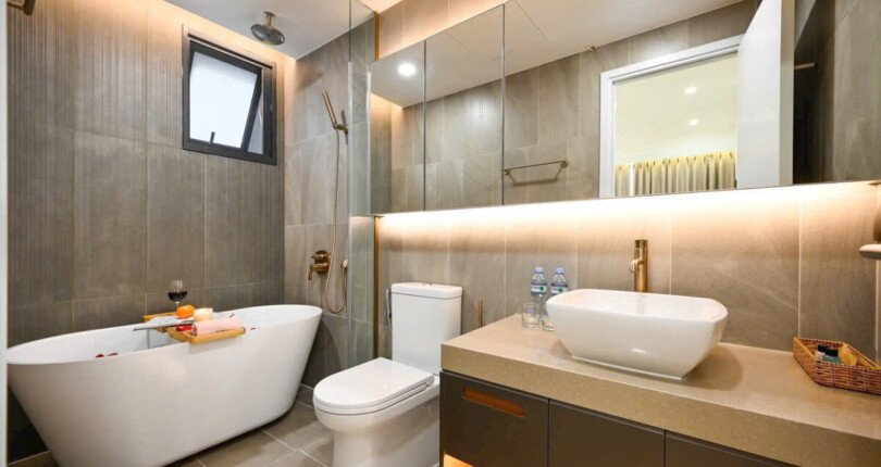 can ho ban co 2 toilet hoan thien nhu hinh 4 810x430 - Giá mua bán căn hộ 2 phòng ngủ chung cư The Antonia Phú Mỹ Hưng Quận 7 T2/2025