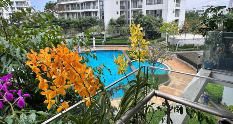 can ho ban lien ke ho boi noi khu 810x430 - Giá mua bán căn hộ 3pn Block C căn 01 chung cư Riverpark Premier Quận 7 T3/2025