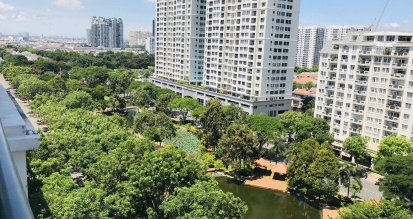 can ho ban truc dien cong vien nam vien 810x430 - Bán gấp căn hộ 3pn chung cư Cảnh Viên 1, 122m2 giá 10,3 tỷ