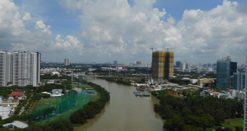 can ho ban truc dien song 810x430 - Giá mua bán căn hộ 3pn Block C view sông lầu cao chung cư Riverpark Premier Quận 7 T2/2025