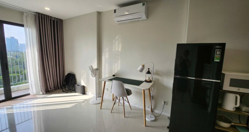 cho thue can ho lavida plus 1 810x430 - Cho thuê căn hộ Lavida Plus. Nhà đẹp- đủ nội thất- thiết kế Studio. Nhà trống dọn vào ngay. Giá 10 Triệu/Tháng