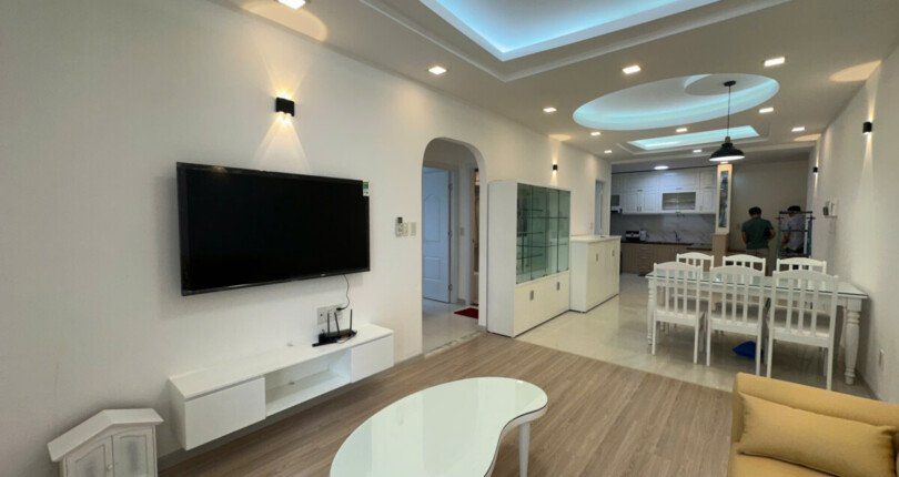 cho thue can ho sky garden 2 5 2 810x430 - Cần cho thuê căn hộ Sky Garden 2. Căn góc 89m2 Nhà đẹp- Tone trắng- 3 Phòng-2wc- Đủ nội thất- Giá 19 Triệu/Tháng