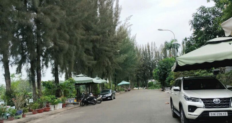 duong noi khu du an 810x430 - Giá mua bán nhà Biệt thự nguyên căn khu compound Sadeco sông Ông Lớn T2/2025