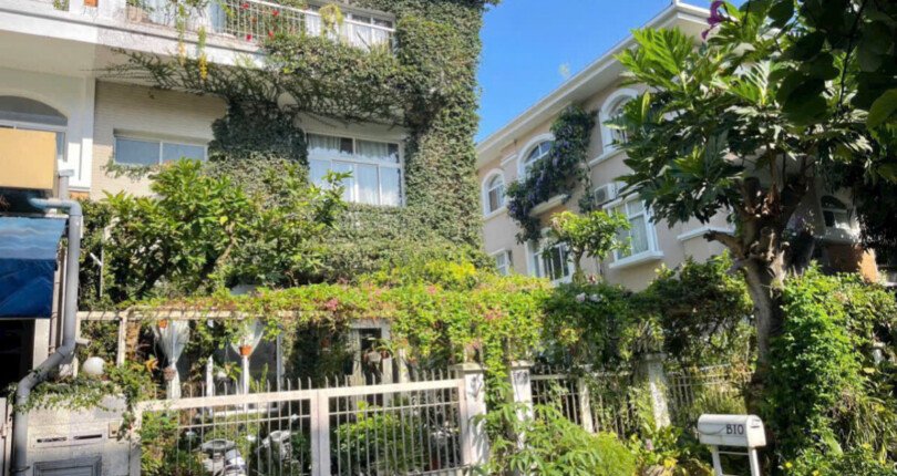 hinh anh mua ban nha biet thu nguyen can kdc my gia 1 quan 7 t2 2025 810x430 - Giá mua bán nhà Biệt thự nguyên căn đường Nội khu Mỹ Gia 1 Quận 7 T2/2025