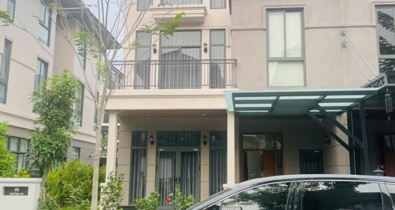 hinh anh nha biet thu gs nha be can ban 810x430 - Bán nhà Biệt thự song lập GS Nhà Bè, diện tích 200m2, giá 27,9 tỷ