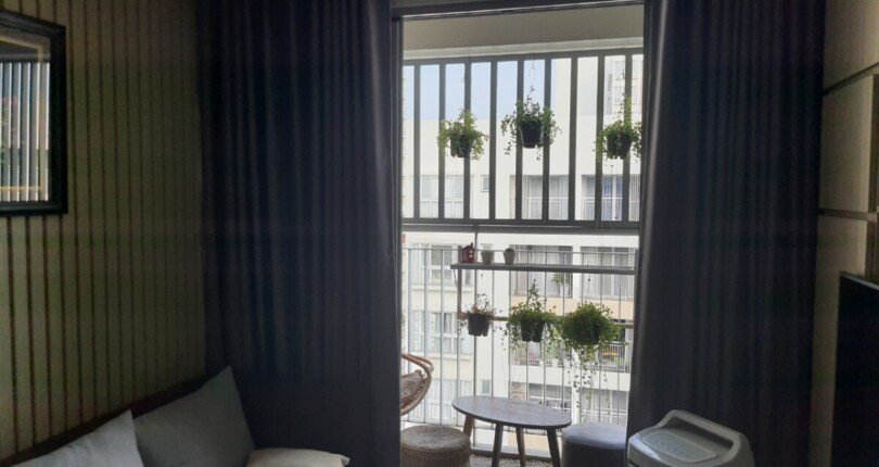 hinh anh phong khach can ho ban 2 810x430 - Bán căn hộ chung cư Scenic Valley 1, 70m2, tầng cao, giá 5.650 tỷ, view nội khu, thoáng , mát.