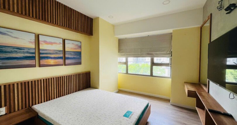 hinh anh phong ngu can ho cna cho thue 810x430 - Cho thuê căn hộ chung cư Saigon South, 104m2, 03pn, giá 20tr/tháng, nội thất đầy đủ.