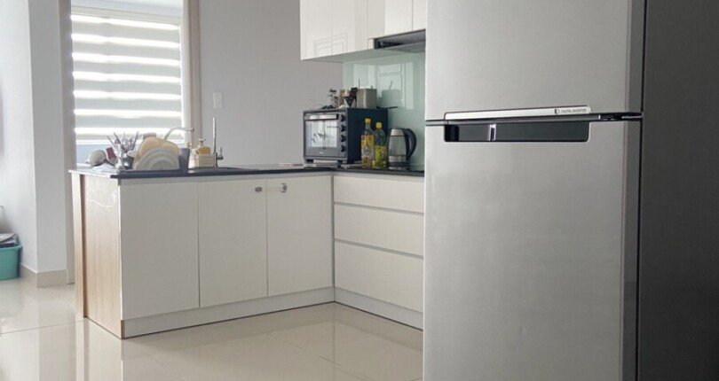 khu vuc bep can ho cho thue 810x430 - Bán căn hộ chung cư Scenic Valley 2, 77m2, tầng cao, giá 5.850 tỷ, đầy đủ nội thất, nhà đang có hợp đồng thuê.