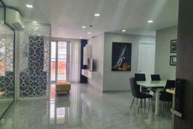 phong-khach-can-ho-ban