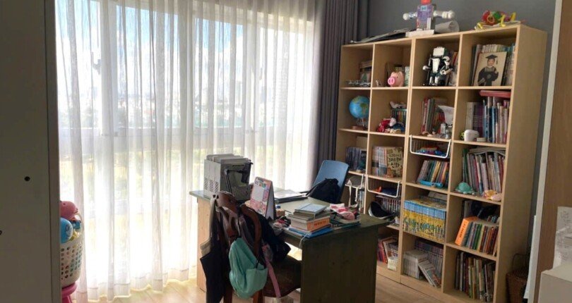 phong lam viec 1 810x430 - Bán gấp căn hộ 3pn Block M-01 chung cư Happy Vallley Quận 7 T2/2025