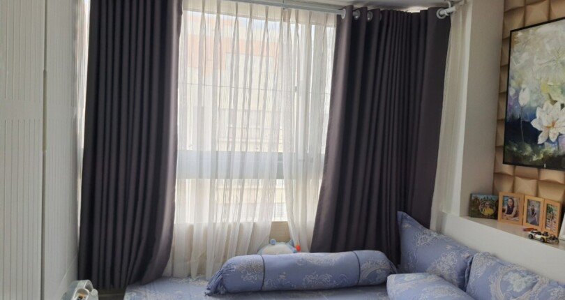 phong ngu can ho ban 2 1 810x430 - Bán căn hộ chung cư Scenic Valley 1, 70m2, tầng cao, giá 5.650 tỷ, view nội khu, thoáng , mát.