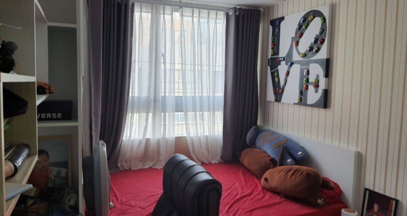 phong ngu can ho ban 7 810x430 - Bán căn hộ chung cư Scenic Valley 1, 70m2, tầng cao, giá 5.650 tỷ, view nội khu, thoáng , mát.