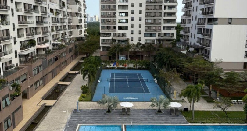 tien ich ho boi noi khu kdc nhin tu can ho ban 810x430 - Giá mua bán căn hộ 3pn view Tôn Dật Tiên chung cư The Panorama Quận 7 T2/2025