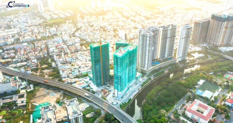 toan canh khu dan cu the infiniti riviera point q7 t2 2025 810x430 - Giá mua bán căn hộ Duplex 4pn vị trí số 06 tháp T9 chung cư The Infiniti Quận 7 T2/2025