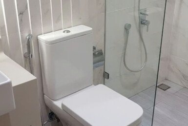 toilet-can-ho-ban