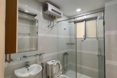 toilet-hoan-thien-trang-thiet-bi