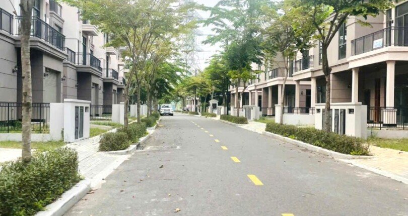 vi tri mat duong noi khu du an 810x430 - Giá mua bán nhà Biệt thự Song lập nguyên căn 4pn kdc Zeitgeist Nhà Bè T2/2025