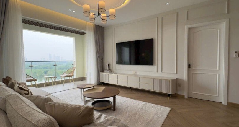 z6282148918312 fa72192c69c5ff40b5e275a0ee76d861 810x430 - Bán căn hộ Riverside Residence Block EE Tầng 1 136m 3 phòng giá 13,8 tỷ