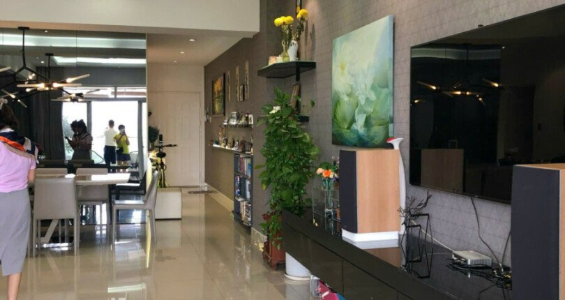 z6282150982940 caf1f36593421a8adc025499d3200a52 810x430 - Cần bán căn hộ Riverside Residence Block C, lầu 10 146m giá 12 tỷ