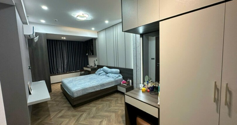 z6282151831738 455ad9d03a18926dd904e81abd65637b 810x430 - Cần bán Midtown Block M8 Tầng 5 dt 124m 3 phòng giá 14 tỷ