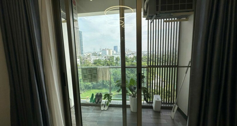 z6282151844845 69bed7067d99e2e999b14bef8ecf72ee 810x430 - Cần bán Midtown Block M8 Tầng 5 dt 124m 3 phòng giá 14 tỷ