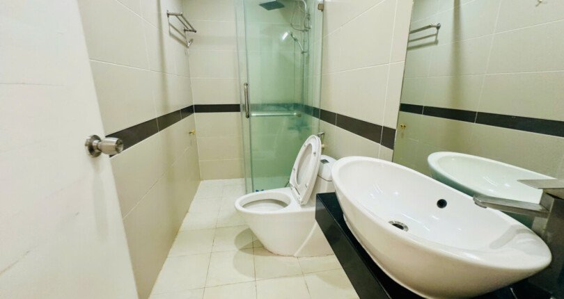 z6303299068002 6397eaa52a9dddc50e04aabad78fbdc6 810x430 - Cho thuê SKy Garden 3 dt 71m 3 phòng full đồ giá 15 triệu