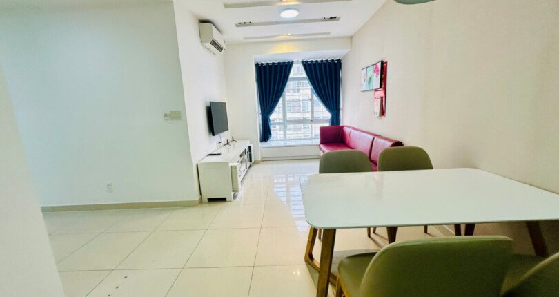 z6303299123649 30662be43d3c3759e6d6c8daa6e38de6 810x430 - Cho thuê SKy Garden 3 dt 71m 3 phòng full đồ giá 15 triệu