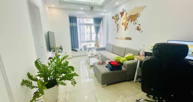 z6303302890561 2cf3bbad0ba2c097a8beea6a462545ee 810x430 - Cho thuê SKy Garden 3 Quận 7 Lầu 10 2 phòng giá 13 triệu