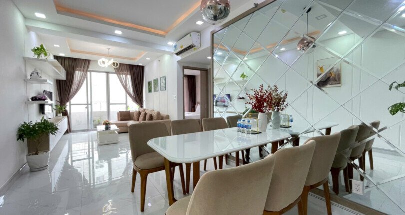 z6303469473906 b0e1a38670a6a34f7f59d09783aa9f2e 810x430 - CHÍNH CHỦ CẦN BÁN CĂN HỘ SCENIC VALLEY 1 Block C Tầng 6 dt 101m 3 phòng giá 8,1 tỷ