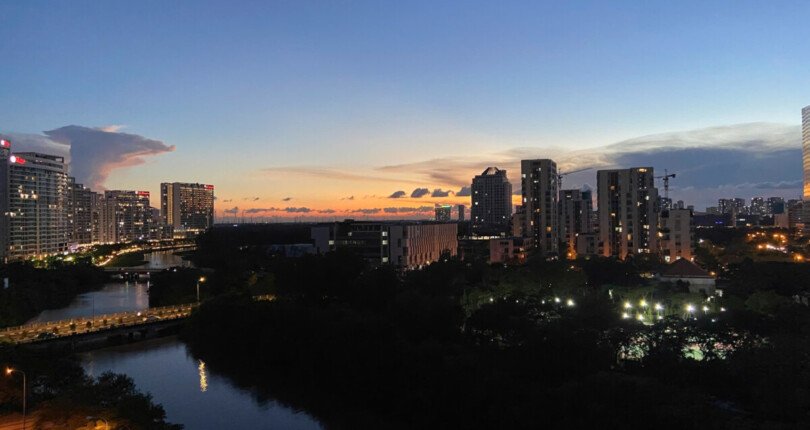 z6303472097768 2af7b6fabea8bf00ea5713ee99a5a250 810x430 - Cho thuê Riviera Point Block T3 Tầng 7 148m 3 phòng giá 31,5 triệu