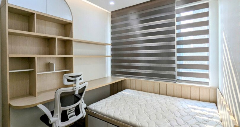 z6303472148950 7c1e0931930b4c5668b3b6477dd17e4f 810x430 - Cho thuê Riviera Point Block T3 Tầng 7 148m 3 phòng giá 31,5 triệu