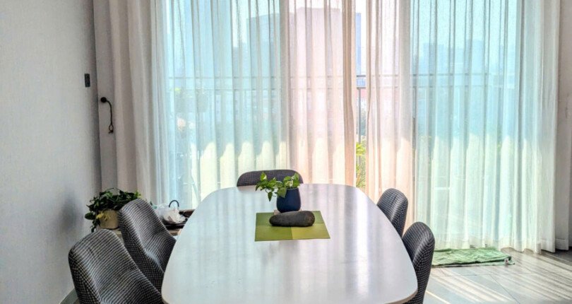 z6303472512019 e0624c8f67f7db933d53f140c70fb10d 810x430 - Cho thuê Riviera Point Block T3 Tầng 7 148m 3 phòng giá 31,5 triệu