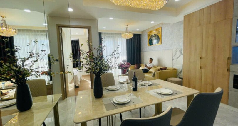 z6303599880886 8b3c3f3e4c8f30284329f81a6ea29133 810x430 - Cho thuê Midtown M8 Block I Tầng 22 dt 82m 2 phòng full đồ giá 1400usd