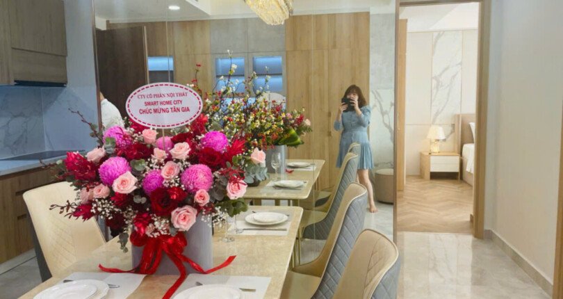 z6303600024439 051298d5cc7cda329bc58293af6b6c1e 810x430 - Cho thuê Midtown M8 Block I Tầng 22 dt 82m 2 phòng full đồ giá 1400usd