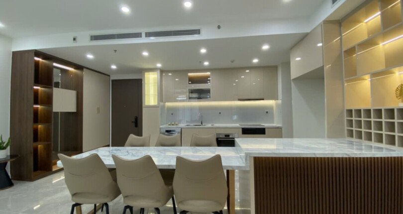 z6309559971159 57fc14f7e71ba8bbb04f4129598c41e1 810x430 - Cho thuê Midtown M8 Tầng 25 dt 127m 3 phòng giá 2600usd/tháng