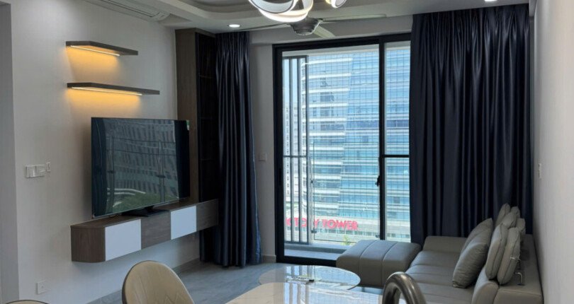 z6309565911672 05d4d956c63af55fea2df43860adb441 810x430 - Cho thuê căn hộ Cardinal Court Block A Tầng 10 dt 76m 2 phòng giá 28 triệu