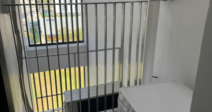 z6309565925370 0df4d8d0eb7226f63d0e7bd43a316673 810x430 - Cho thuê căn hộ Cardinal Court Block A Tầng 10 dt 76m 2 phòng giá 28 triệu