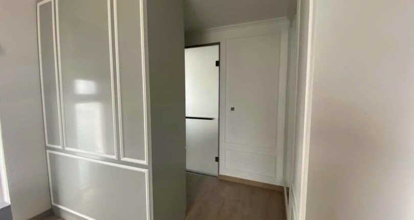 z6313127963161 65d82ad20460b6ad23abbd41281637c6 810x430 - Cho thuê Midtown M7 Tầng 23 dt 137m 3 phòng giá 2400usd