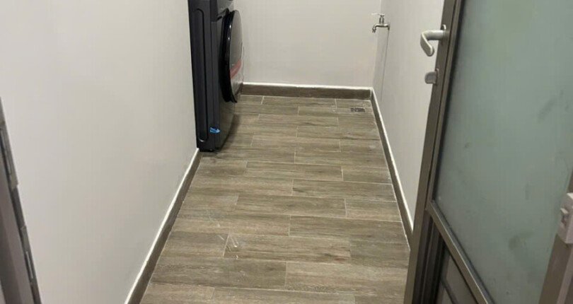 z6313992299994 7068a7e00e4c647aee0e15a79add6aaa 810x430 - Cho thuê Midtown M5 Block A Tầng 9 dt 89m 2 phòng giá 23 triệu