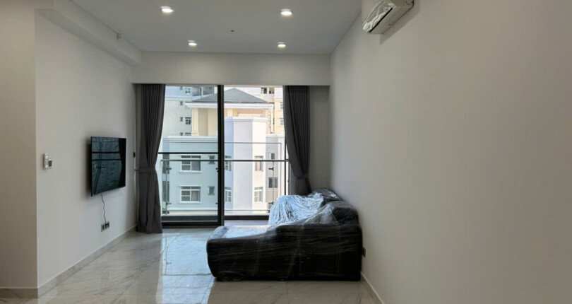 z6313992329404 5ab2c3b6144e3a1119c08baa10e9f861 810x430 - Cho thuê Midtown M5 Block A Tầng 9 dt 89m 2 phòng giá 23 triệu