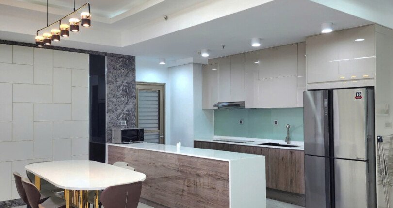 z6316547226962 a32a62ca0419d13041490cfa3e324e37 810x430 - Cho thuê Midtown M8 Tầng 17 dt 130m 3 phòng full đồ giá 51 triệu/tháng