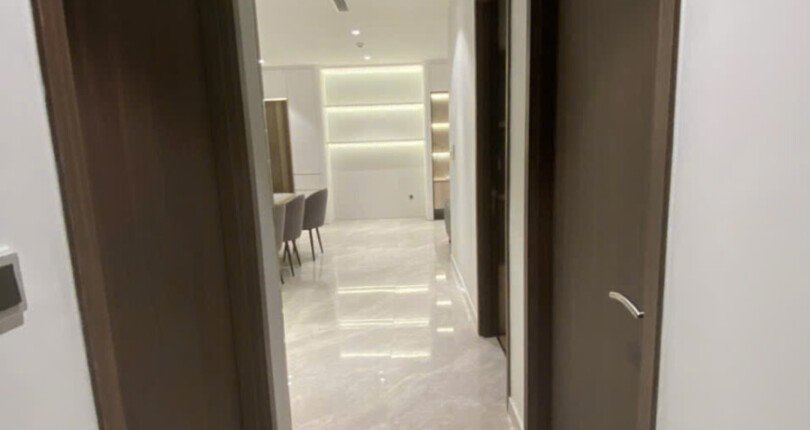 z6317282423013 a2eca5f4d409e0aa465965054662e6ee 810x430 - Cho thuê Midtown M8 Block C Tầng 27 dt 130m 3 phòng full đồ giá 2800usd/tháng