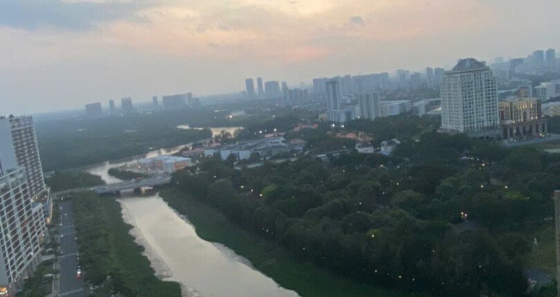 z6317282432258 f1c374e2f8e149bbda671d31a9314831 810x430 - Cho thuê Midtown M8 Block C Tầng 27 dt 130m 3 phòng full đồ giá 2800usd/tháng