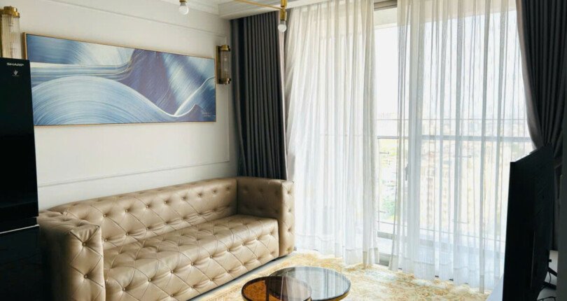 z6317285442410 e1ffce43ed8ed9fd79df30a3052a1ea5 810x430 - Cho thuê căn hộ Midtown M7 Block C Tầng 17 dt 79m 2 phòng giá 1200usd