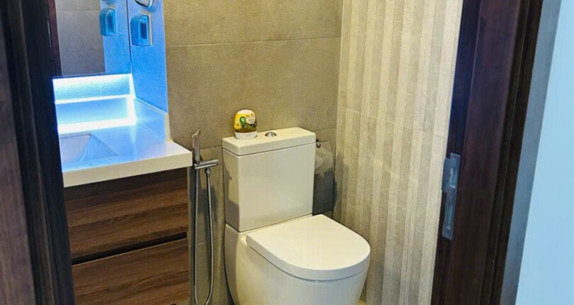 z6317285465050 631847e95abf2db0e93f5eaa7981514e 810x430 - Cho thuê căn hộ Midtown M7 Block C Tầng 17 dt 79m 2 phòng giá 1200usd